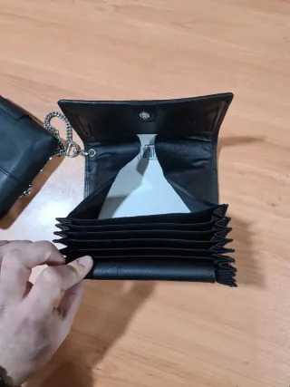 Cartera y funda camarero Leonardo Verelli