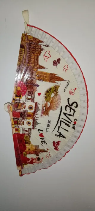 Abanicos antiguos y modernos