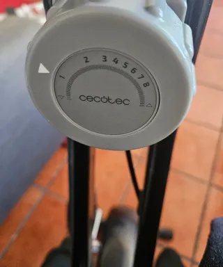 Bicicleta Estática Negra y Gris