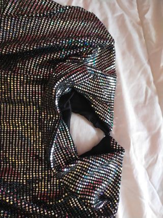 Vestido fiesta plateado drapeado