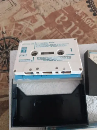 Lote 3 Cintas Cassette Beatles y Eurovisión