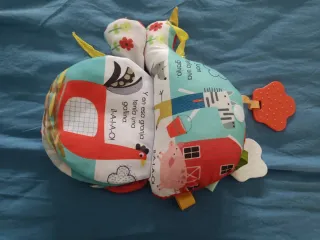 Libro de bebe Juan y la gallina