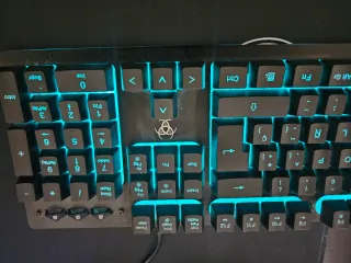 Teclado Gaming RGB Azul y Negro y raton
