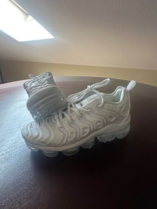 Nike Air VaporMax Plus Blancas Talla 43
