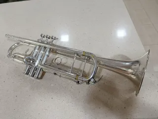 Trompeta Yamaha Xeno Sib YTR 8345