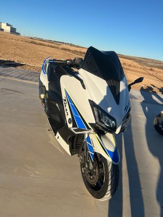 Yamaha TMAX 530