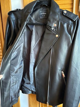 Chaqueta efecto piel Lefties Negra Talla M