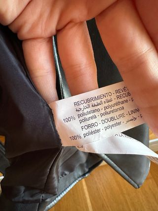 Chaqueta efecto piel Lefties Negra Talla M