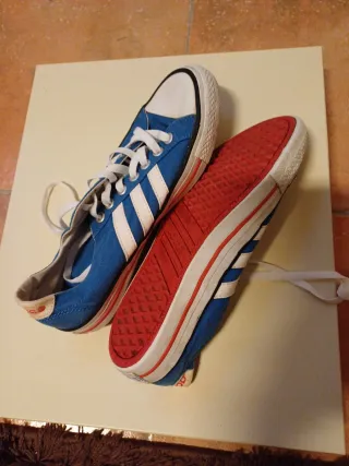 Scarpe da uomo adidas, taglia 42,5