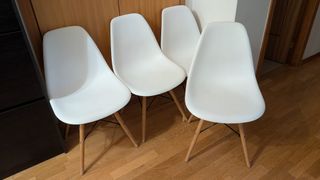 Conjunto 4 Cadeiras Brancas Pernas Faia