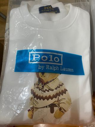 Sudadera Oso Blanca