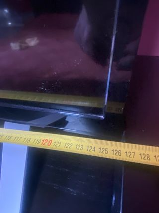 Televisor Negro y Plateado 55”