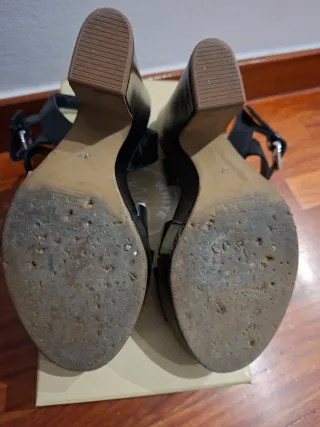 Sandalias de tacón Camila's piel negras