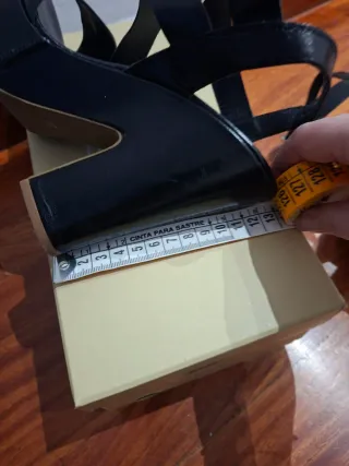 Sandalias de tacón Camila's piel negras