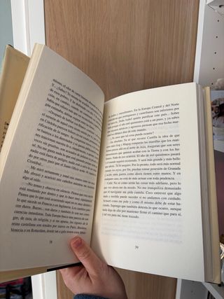 Colon: A Los Ojos De Beatriz (Coleccion Novela ...