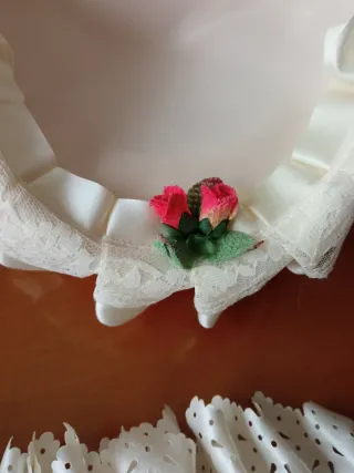 Cojín para alianzas y cesta arras.