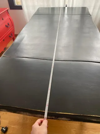 Mesa de salón de madera negra extensible