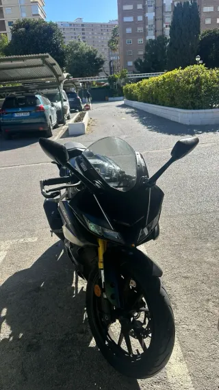 Yamaha YZF-R125 2021 Negra