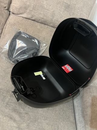 Baúl Givi E300NT Monolock 30L