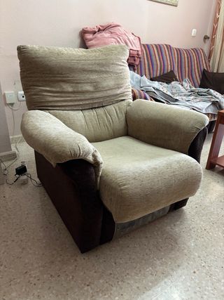 Sillón individual reclinable beige y marrón