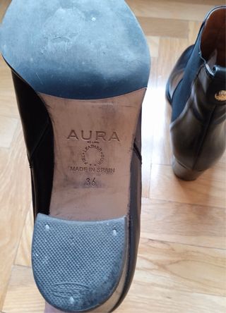 Botines de piel negros tacón