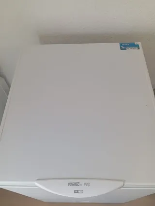 Congelador Sontec Pro 24 kg capacidad de 102 L