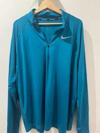 Chaqueta deportiva Nike azul