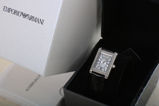 Reloj Emporio Armani Mujer Cuadrado Negro