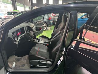 VOLKSWAGEN Golf GTI Clubsport 45 ANIVERSARIO 300CV