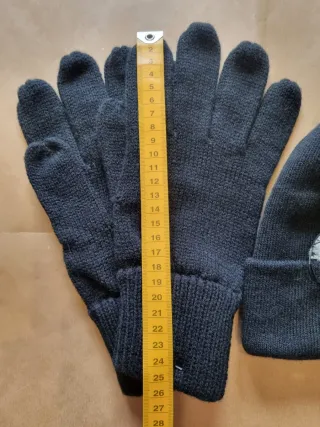 Cappello e guanti Playboy neri uomo