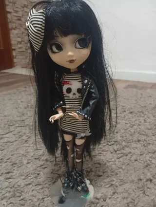 Muñeca Pullip con Obitsu