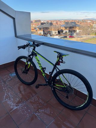 Scott SCALE 960 MTB 29” BIplato RockShox