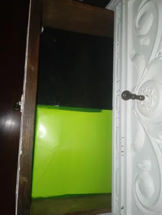 Mueble de madera blanco rústico