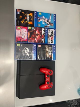 PS4 Negra 500GB + 7 Juegos