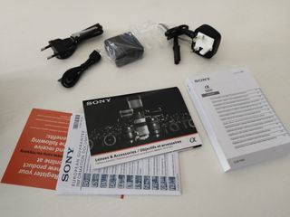 Cámara Sony Alpha A5000 + Lente 16-50mm