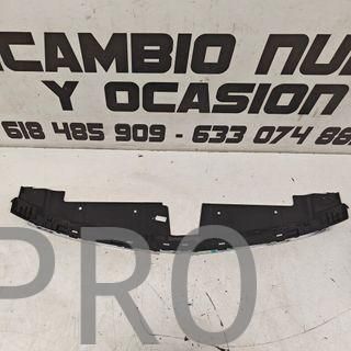 REJILLA SUPERIOR PARAGOLPE DELANTERO CHEVROLET