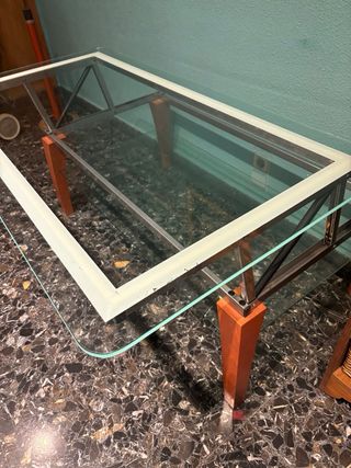 Sofá 2 plazas + mesa centro de regalo