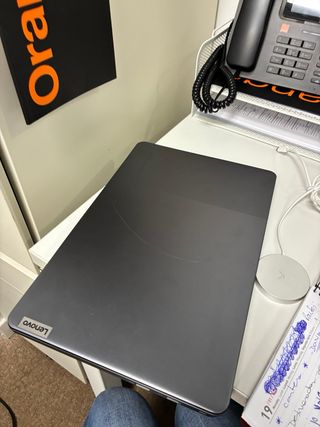 Lenovo Chromebook Plus Gris