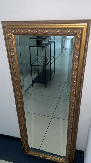 Espejo Vintage Dorado Marco Tallado