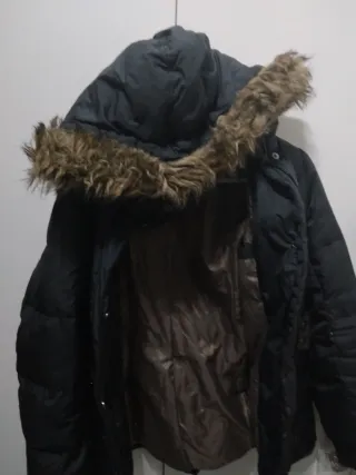 Chaqueta Esprit con capucha y pelo