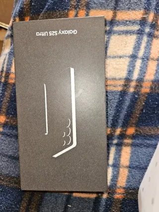 Samsung s25ultra  titanium gray 12 de ram 256 G