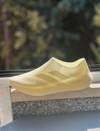 Adidas Yeezy Knit Runner Talla 43 1/3 Nuevas