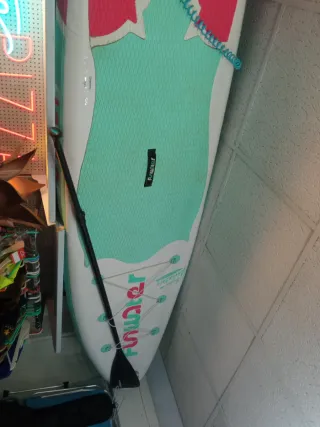 Tabla de pádel surf finwater con remo
