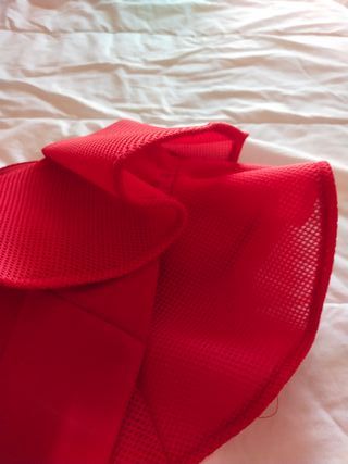 Top Rojo Asimétrico para Eventos