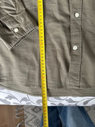Camisa H&M hombre verde kaki manga larga