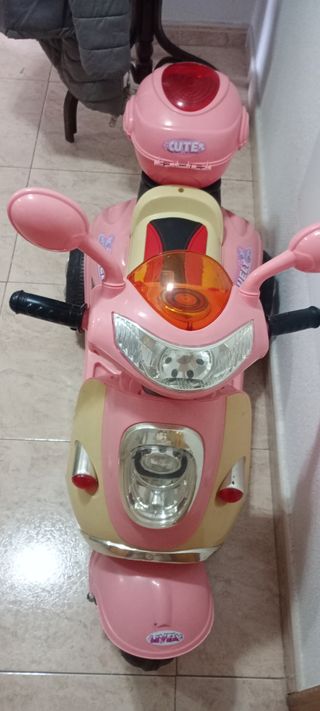 Moto eléctrica infantil rosa
