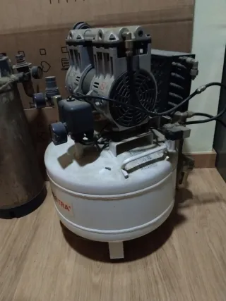 Compresor MESTRA + Filtro Aigua destilafa