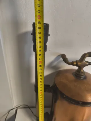 Lámpara Vintage Metal y Plástico