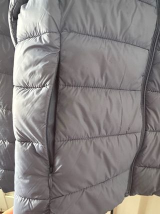 Abrigo acolchado Lefties azul/lila