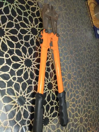 Alicate Cortante EMi 18 pulgadas